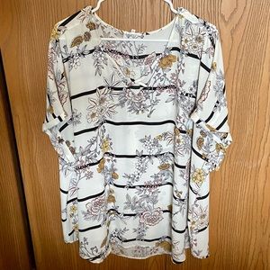 Maurice’s Short Sleeve Blouse